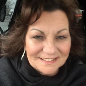 Meet your Posher, Brenda